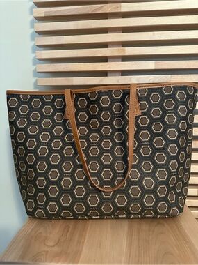 Large Cinda B Tote